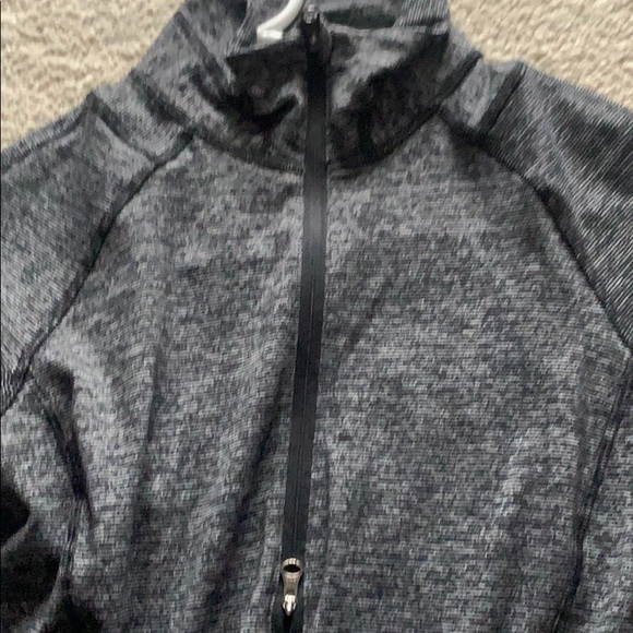 Lululemon quarter zip - Picture 3 of 6